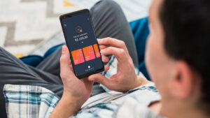 Buscando dinheiro? O empréstimo Iti pode oferecer até R$ 20 mil para te ajudar!