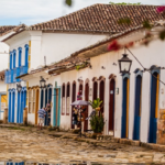 Passeios guiados ou roteiro independente: qual escolha combina com o seu perfil