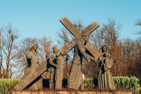 Feriado da Paixão de Cristo: cidades brasileiras para uma viagem de 3 dias
